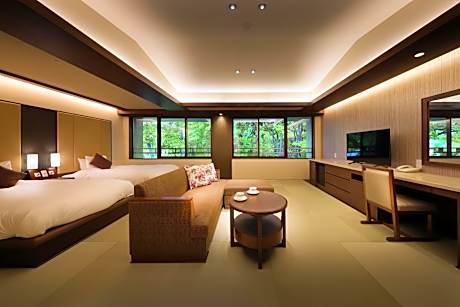 Premium Twin Room - Non-Smoking