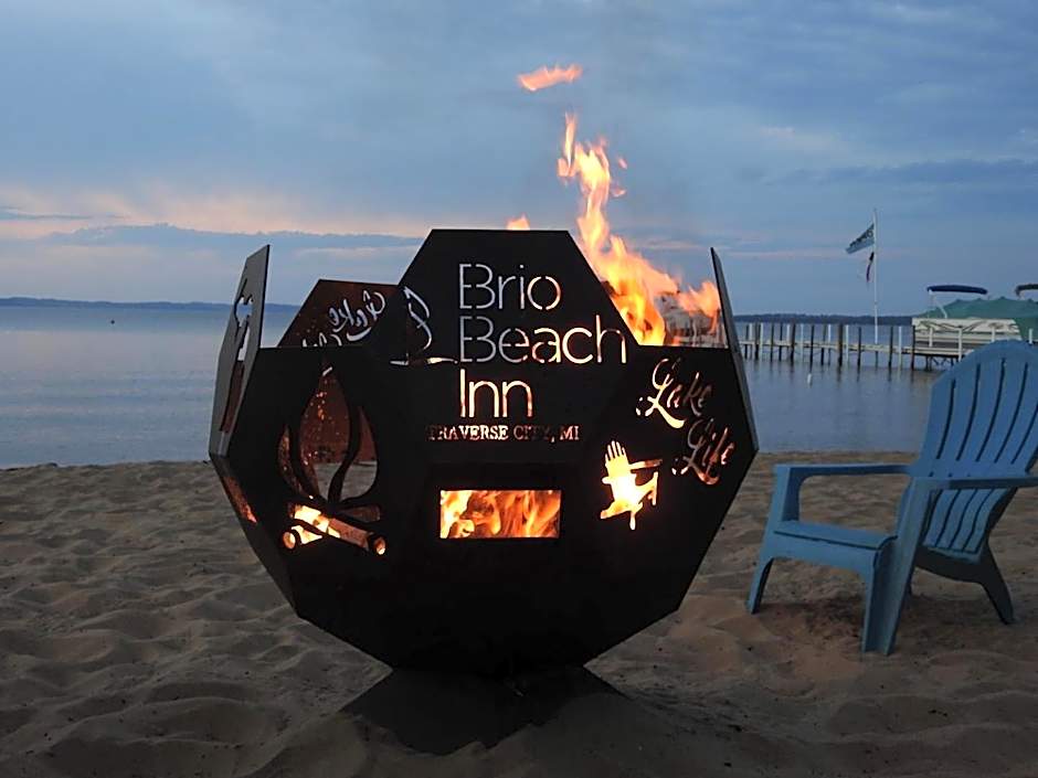 Brio Beach Inn
