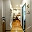 Zhiying Star Travel Collection Hotel (Zhujiang New Town Wuyangyu Subway Station)