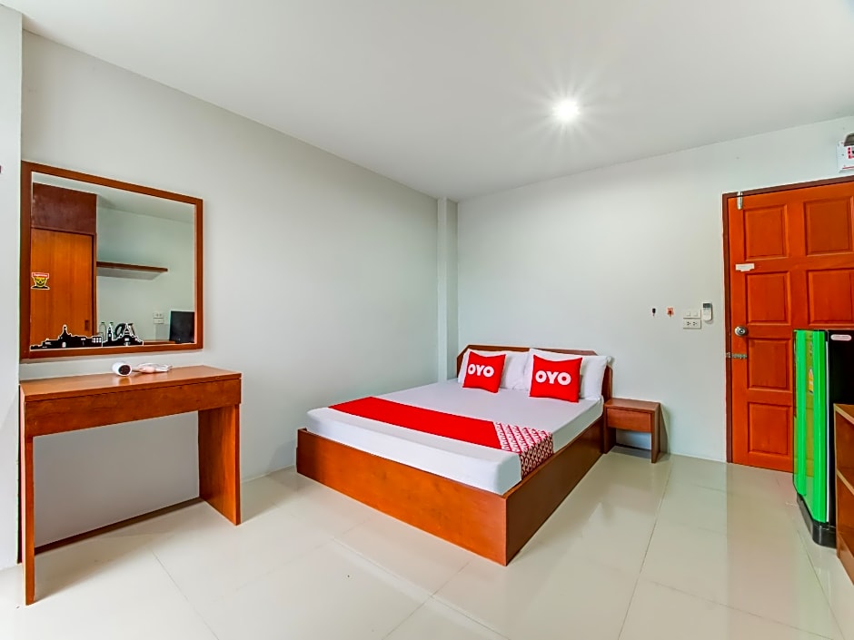 OYO 75337 Ponpaipan1