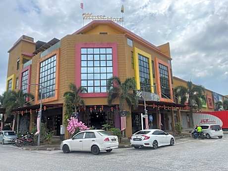 Capital O 89333 Musse Hotel