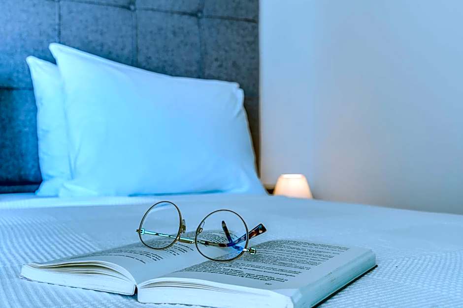 Hotel Riva Kaštela with swimming pool