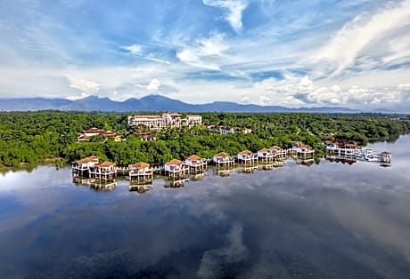 Princesa Garden Island Resort & Spa