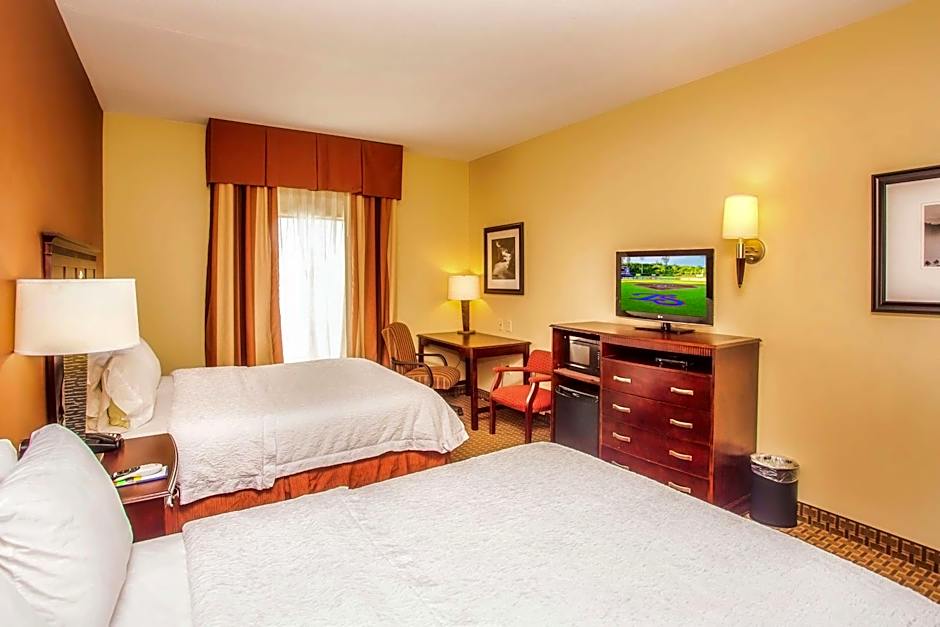 Hampton Inn By Hilton & Suites Sevierville At Stadium Drive