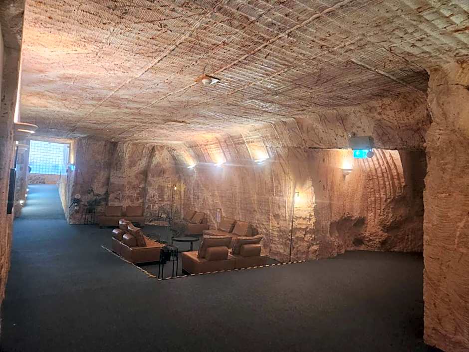 Coober Pedy Experience Motel