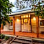 The Oaks Lilydale Accommodation