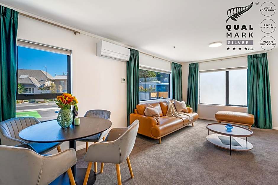 Luxe Suites & Apartments