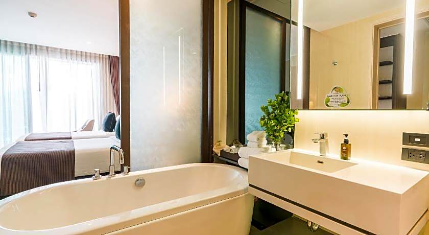 The Siamese Hotel Pattaya by PCL