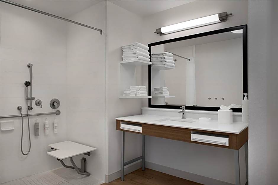 Hampton Inn By Hilton & Suites Walterboro