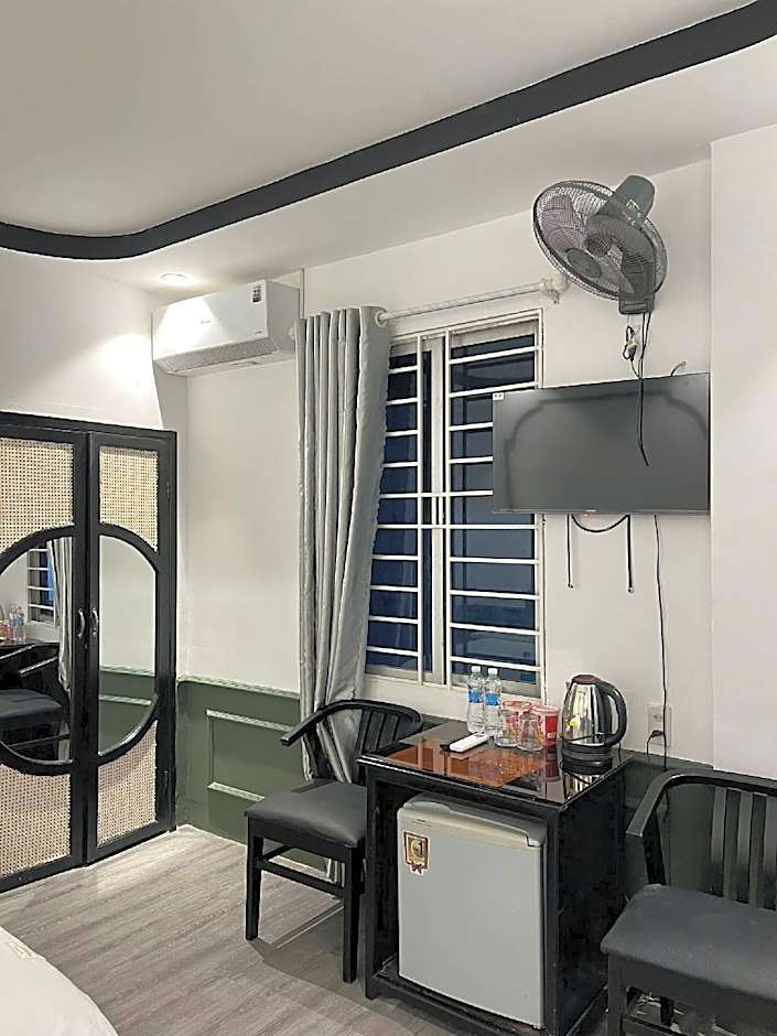 Hướng Dương Hotel