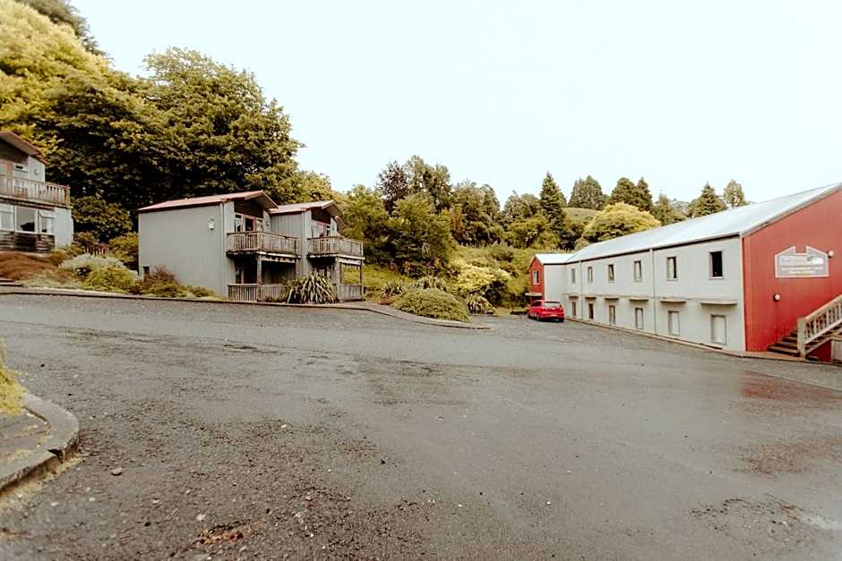 Waitomo Village Chalets home of Kiwipaka