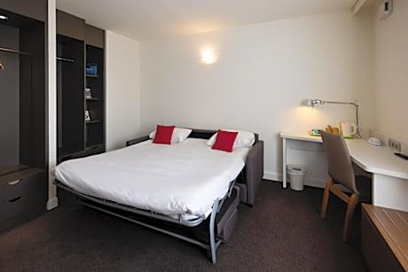 Two Connecting Double Rooms