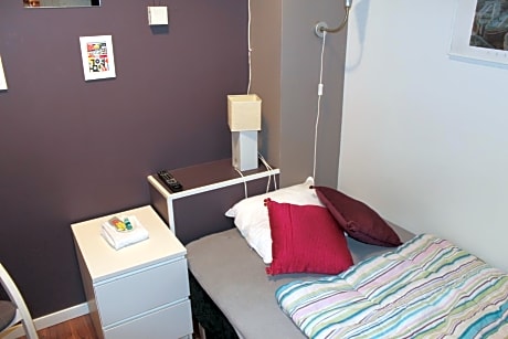 Single Room with Shared Bathroom