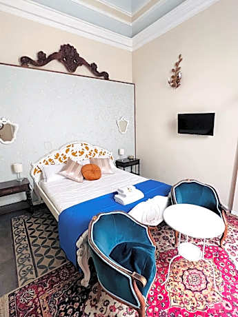 Double Room with Private External Bathroom