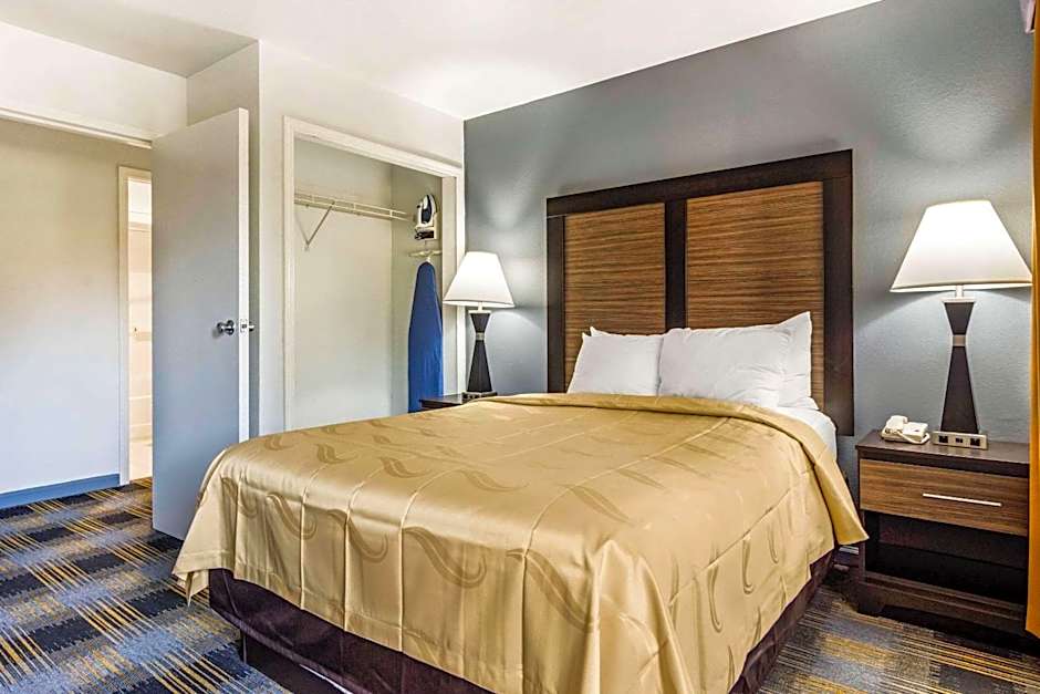 Quality Inn Near Six Flags Douglasville