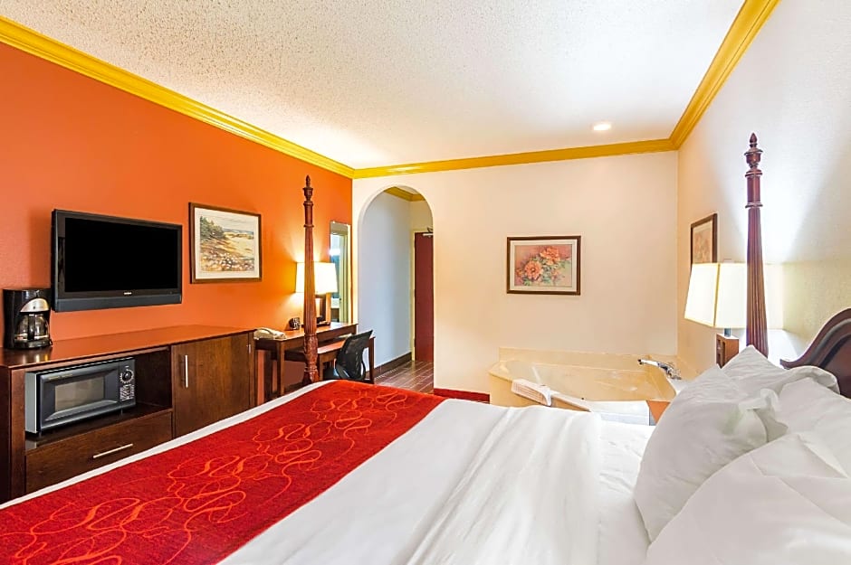 Photo 1 of 11 of 1 King Bed Suite