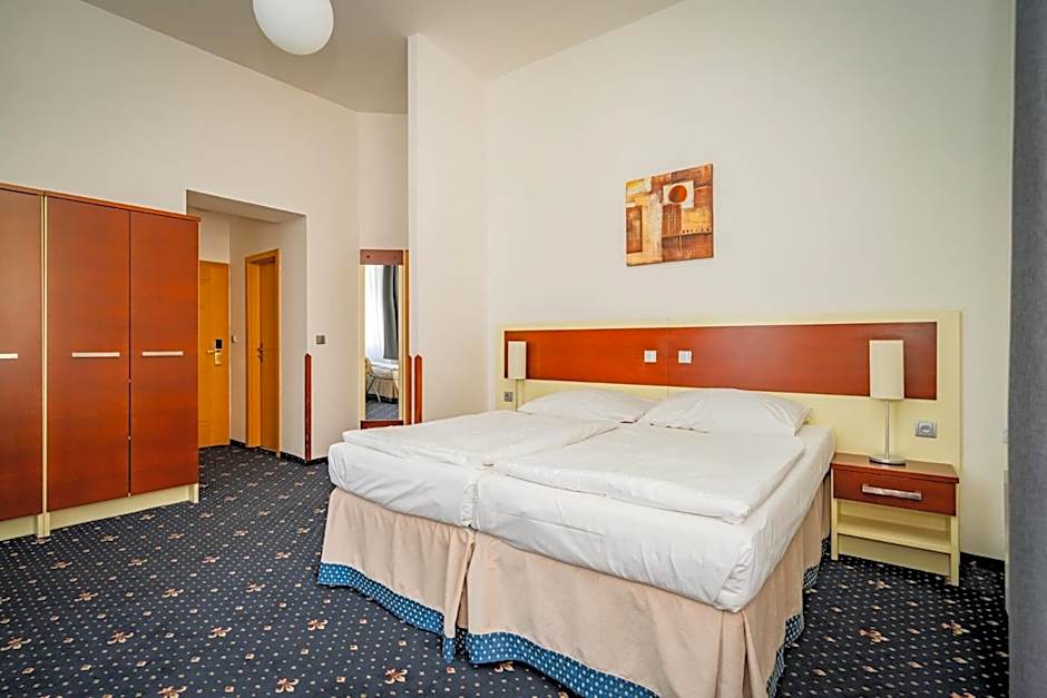 Hotel Atos