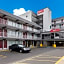 Red Roof PLUS & Suites Virginia Beach - Seaside