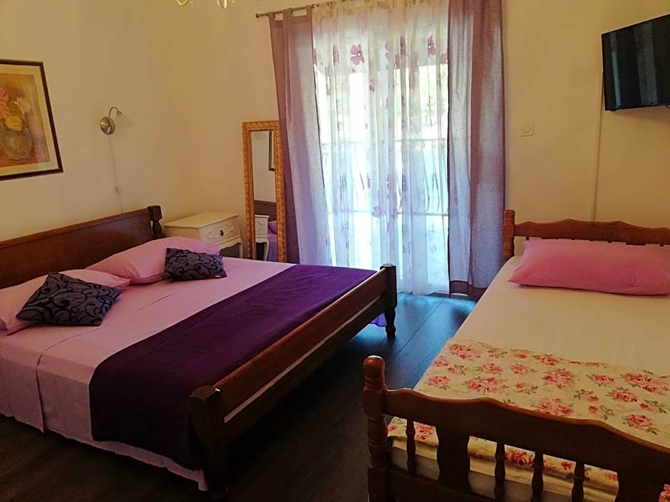 Apartments Rogac