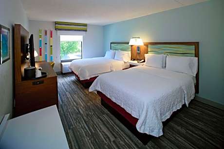 Room with Two Queen Beds - Non-Smoking