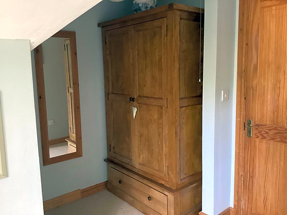 Bosvean House Bed & Breakfast