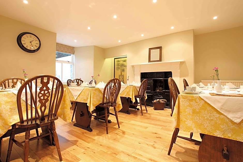 Holmwood House Guest Accommodation