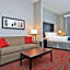 Holiday Inn Express & Suites Utica By IHG
