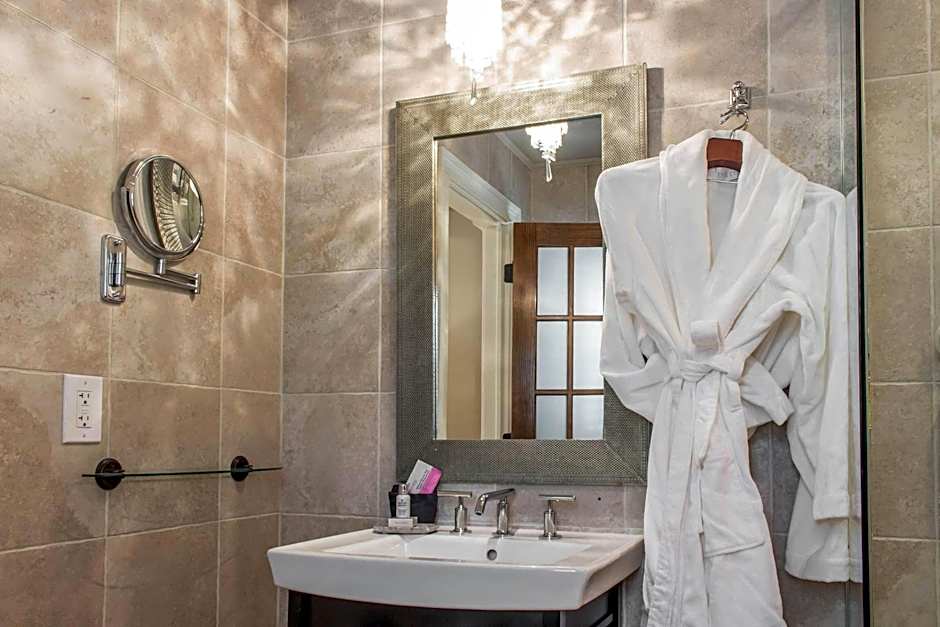 The Peacock Inn, an Ascend Collection Hotel