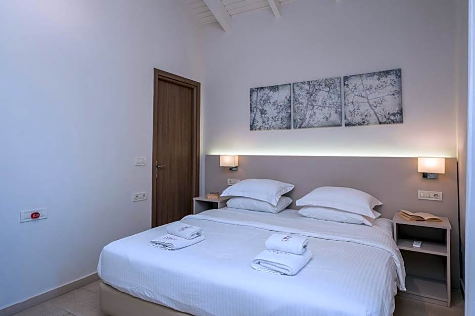 Spilia Village Hotel & Villas