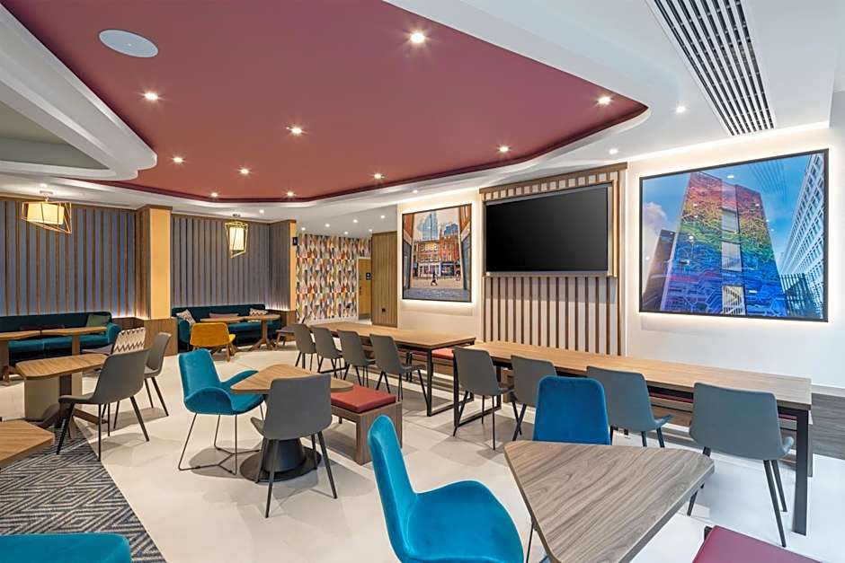 Hampton by Hilton London Old Street