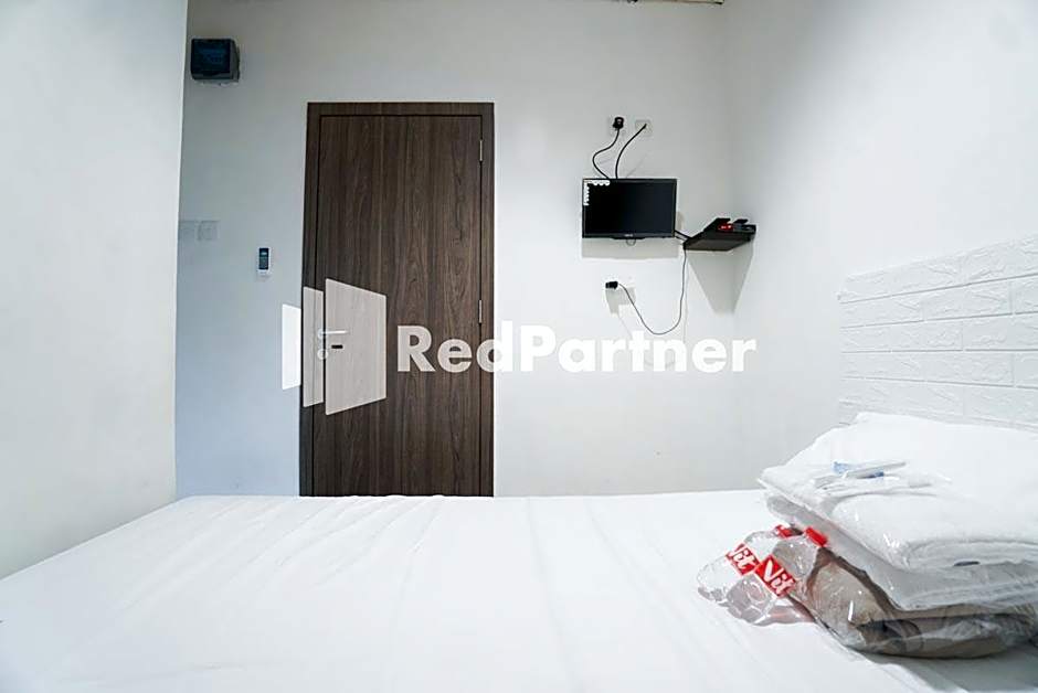 Eascot Hotel Mitra RedDoorz