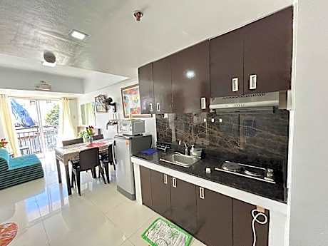 Condominium EC Accommodation