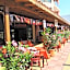 Maverick Hotel