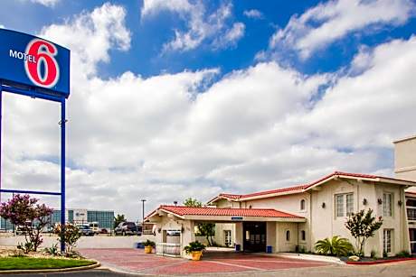 Motel 6 Austin Midtown