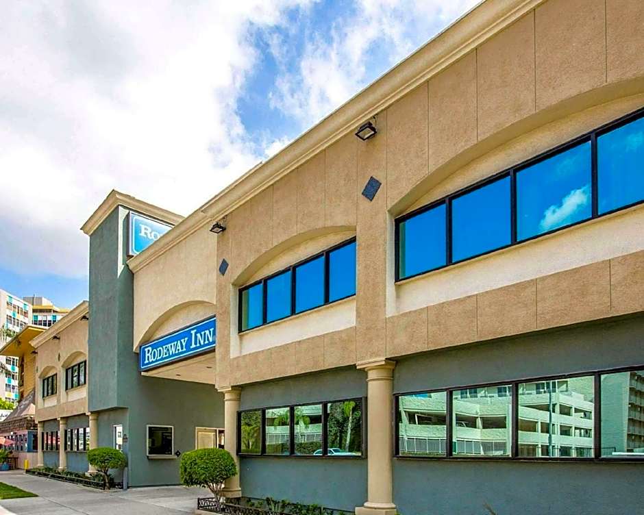 Inn at 50 - Long Beach Convention Center