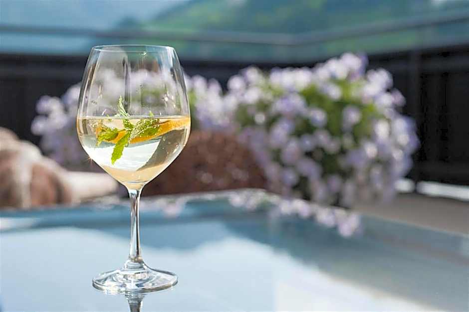 Burgus - Design Suites & Apartments