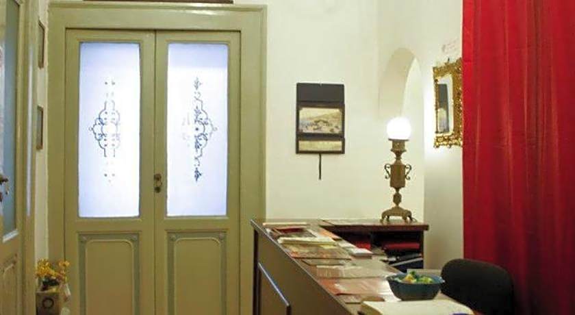 Miseria e Nobilta' Bed and Breakfast