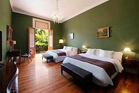 King Room with Two King Beds