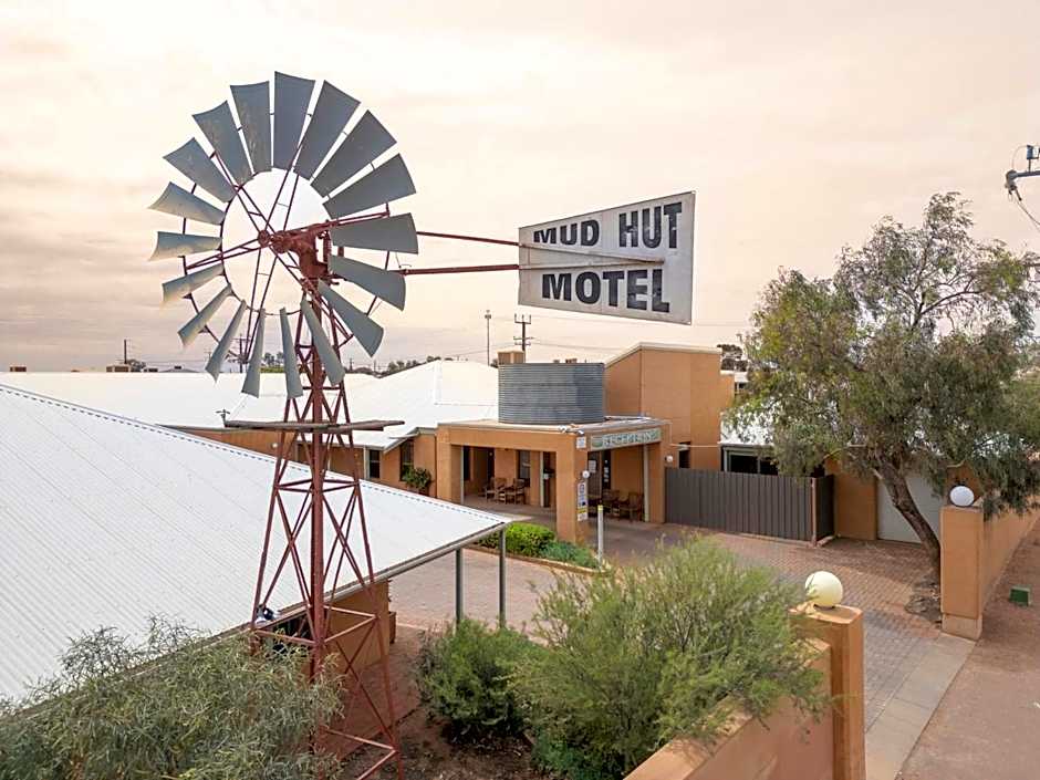 Mud Hut Motel