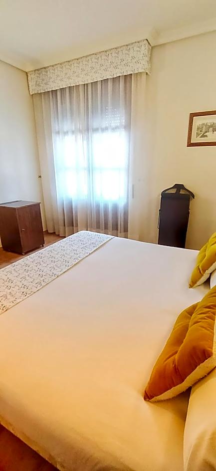 Double Room with Living Room — 9 fotoğraftan 1. fotoğraf