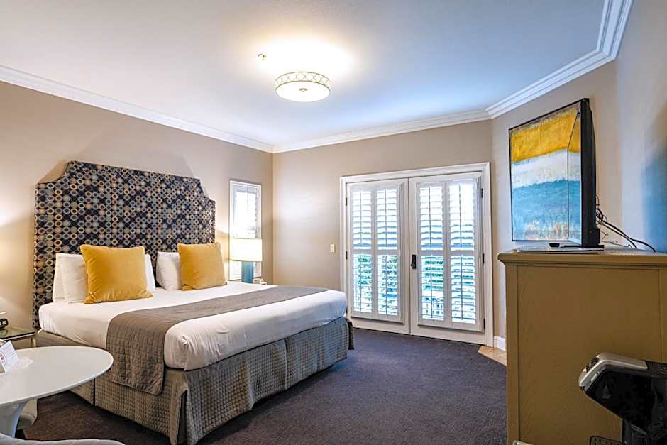 Bel Abri Napa Valley Inn