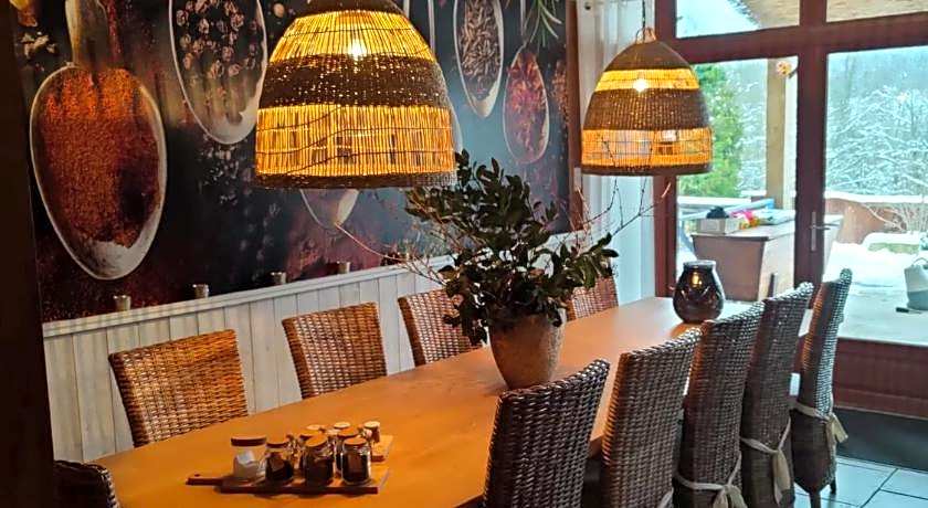 La Maison du Chevalier - Chambres et tables d'hotes - adults only