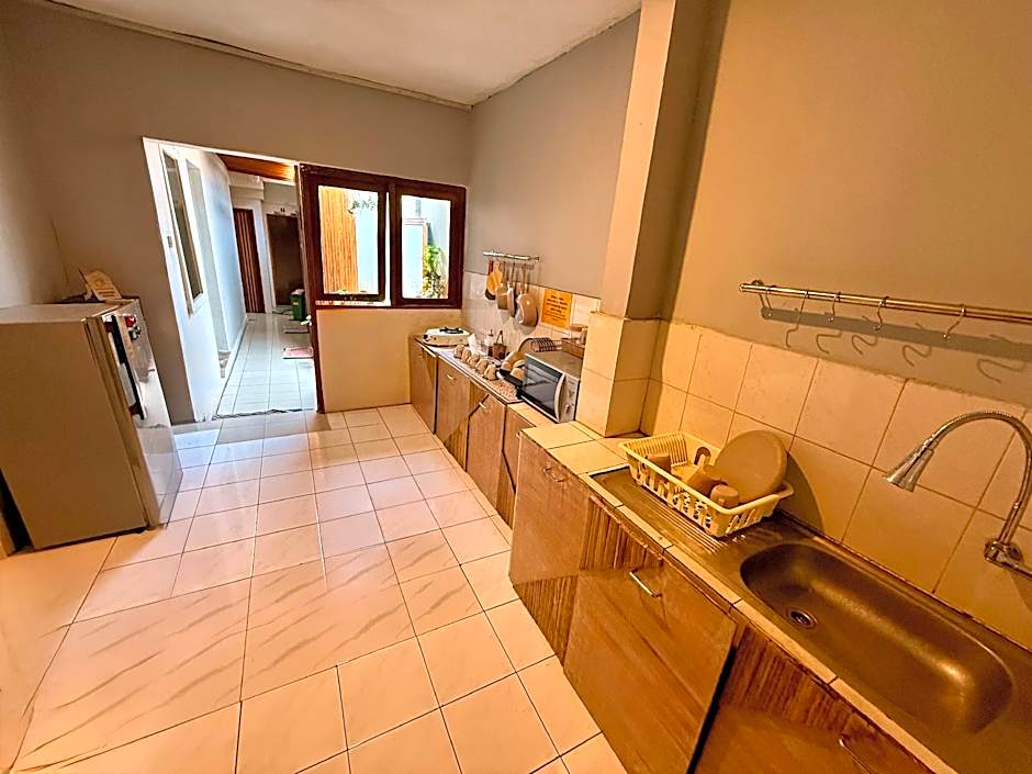 Buton Backpacker Lodge