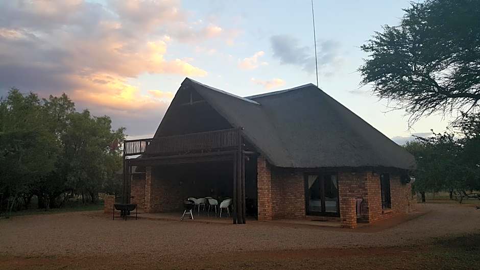 Makhato 84 Bush Lodge