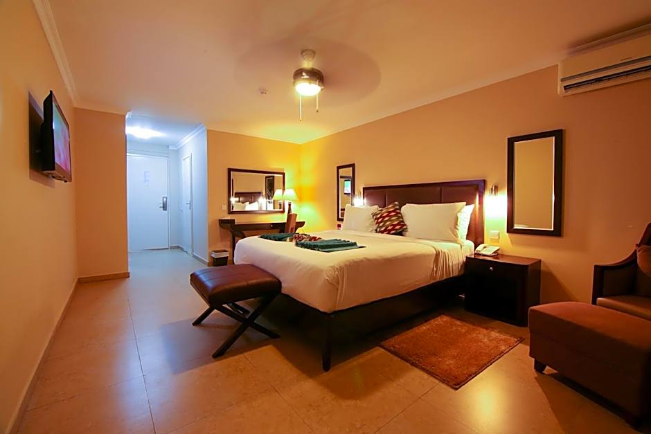 Best Western Plus Accra Beach Hotel