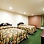 OYO Pinewood Inn & Suites Silsbee