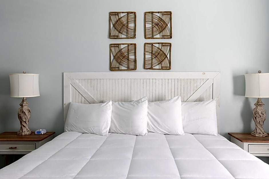 Hotel Whiskey in Pass Christian