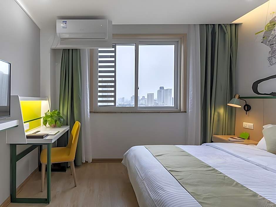 Vatica Hefei Huangshan Road Yuexi Road Hotel