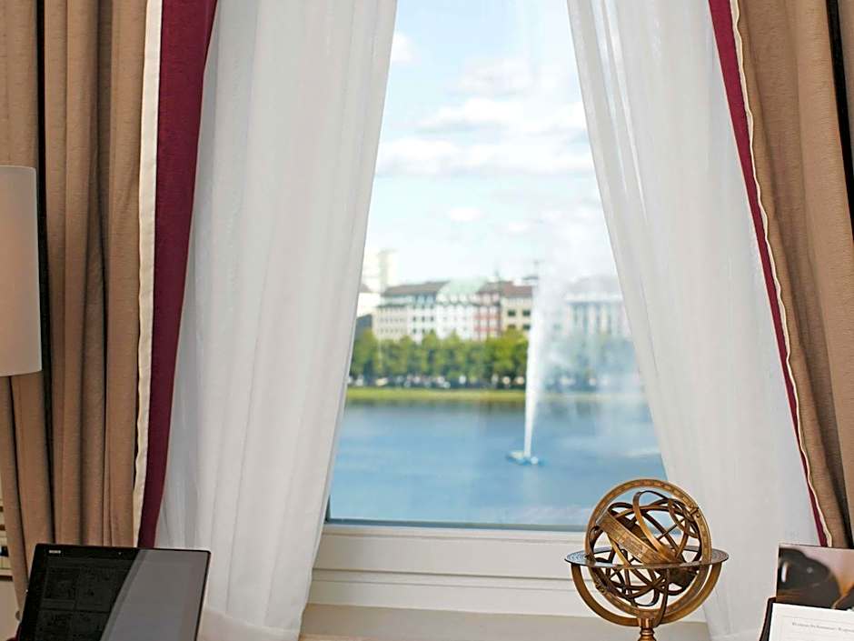 Fairmont Hotel Vier Jahreszeiten