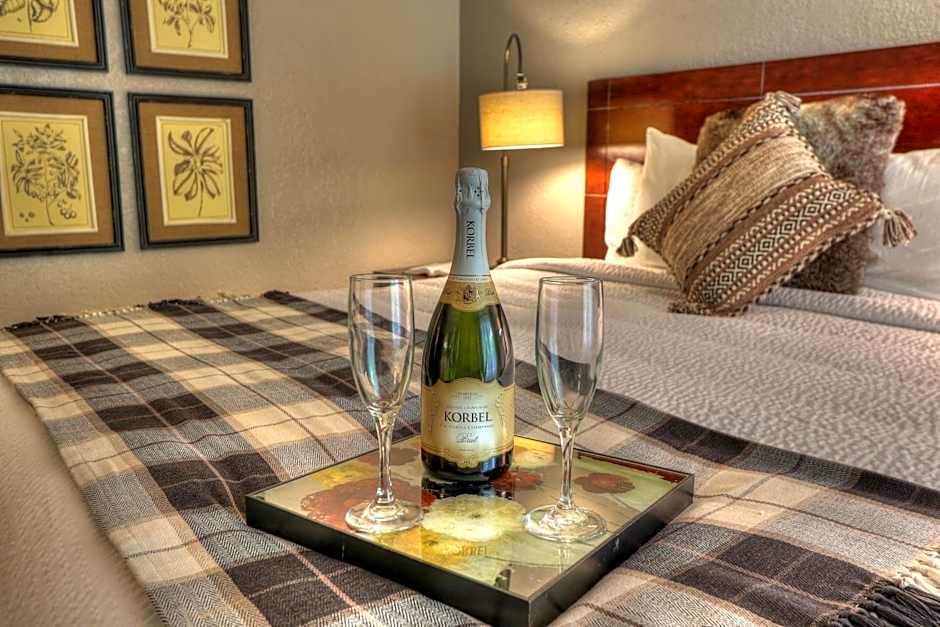 River Edge Inn